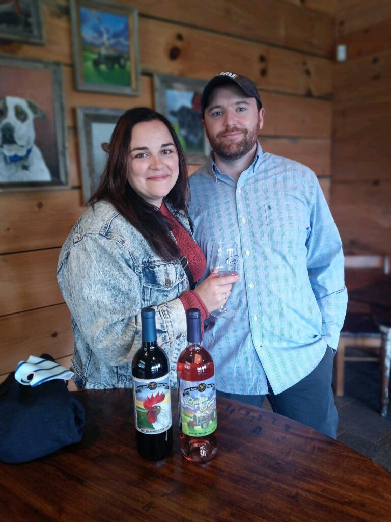 CanaWineTours's tweet photo. “Don’t mind me, this is just my fog of deployment face. Carry on.” Best of luck Bethany! Thank you for your service. 🇺🇸 🍷 #deployment #deploymentstrong #deploymentproblems #deploymentdays #deploymentalmostover #deploymentgainz #deploymentdone #deploymentchronicles https://t.co/uPDayS2yTW