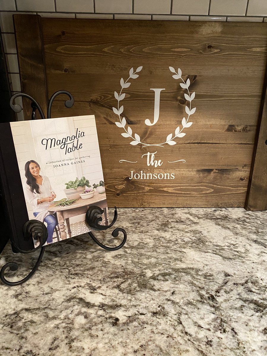 Kelli Johnson tweet media