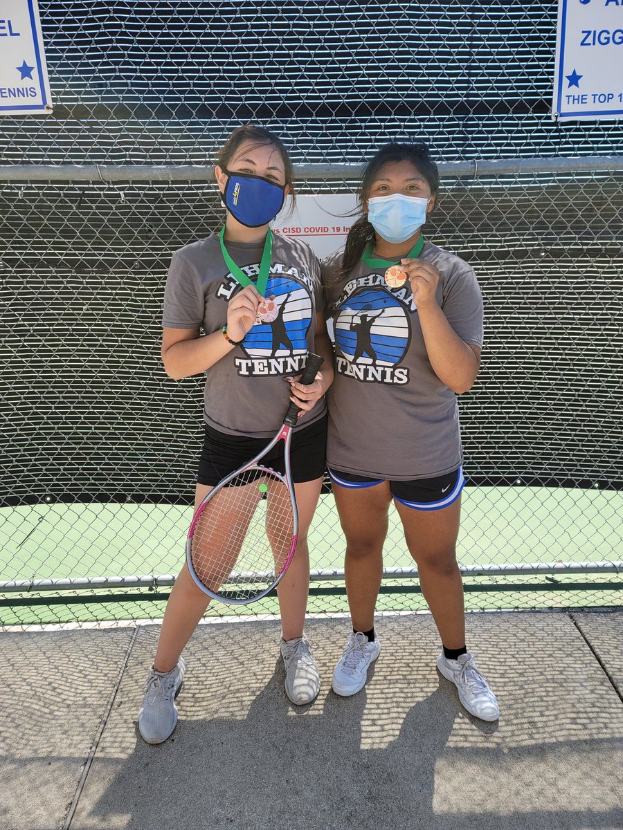 Congrats to Sofia and Laisha, who went 3-1 today to become Girls Doubles Consolation Champs at the JV Debbie Cook Classic! They knocked off teams from rivals Hays and Johnson in the process.