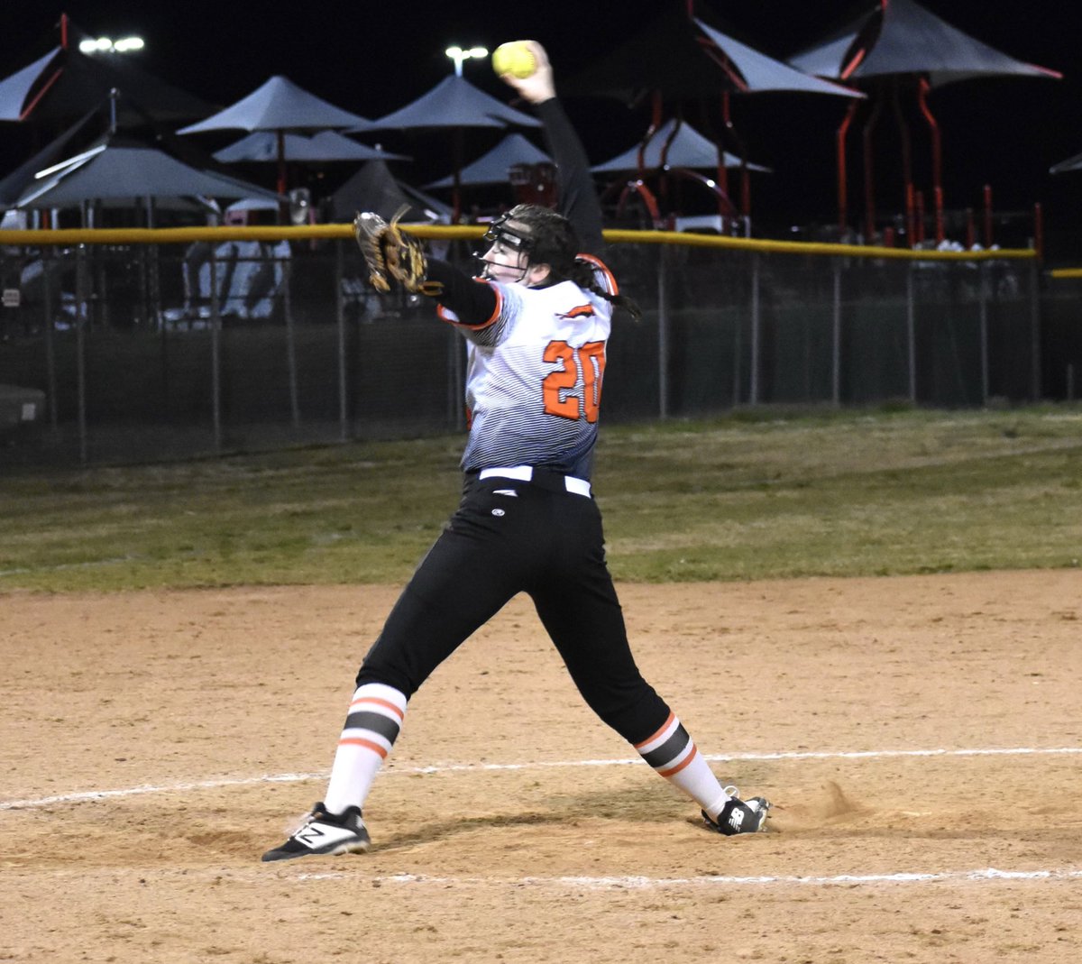 SoftballNewport's tweet photo. This past wkd in the Bearcat Blast tournament.  SO. P Emi Addington = 13 IP, 3 ER &amp; 2 BB.  Emi would also pitch a one-hit shutout in the final game against Barton.   #GoHounds🥎 #PAWS https://t.co/rT4KTzvtRM