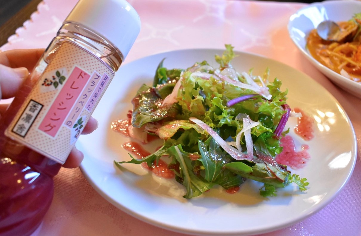 滋賀 びわ湖 観光情報 公式 本当は教えたくない 隠れ家カフェ 愛荘町にある香凛舎 こうりんしゃ は 地元で愛される落ち着いたレストランです 県内の食材をふんだんに使ったメニューは どれも新鮮な味わいです 香凛舎 住所 滋賀県愛知