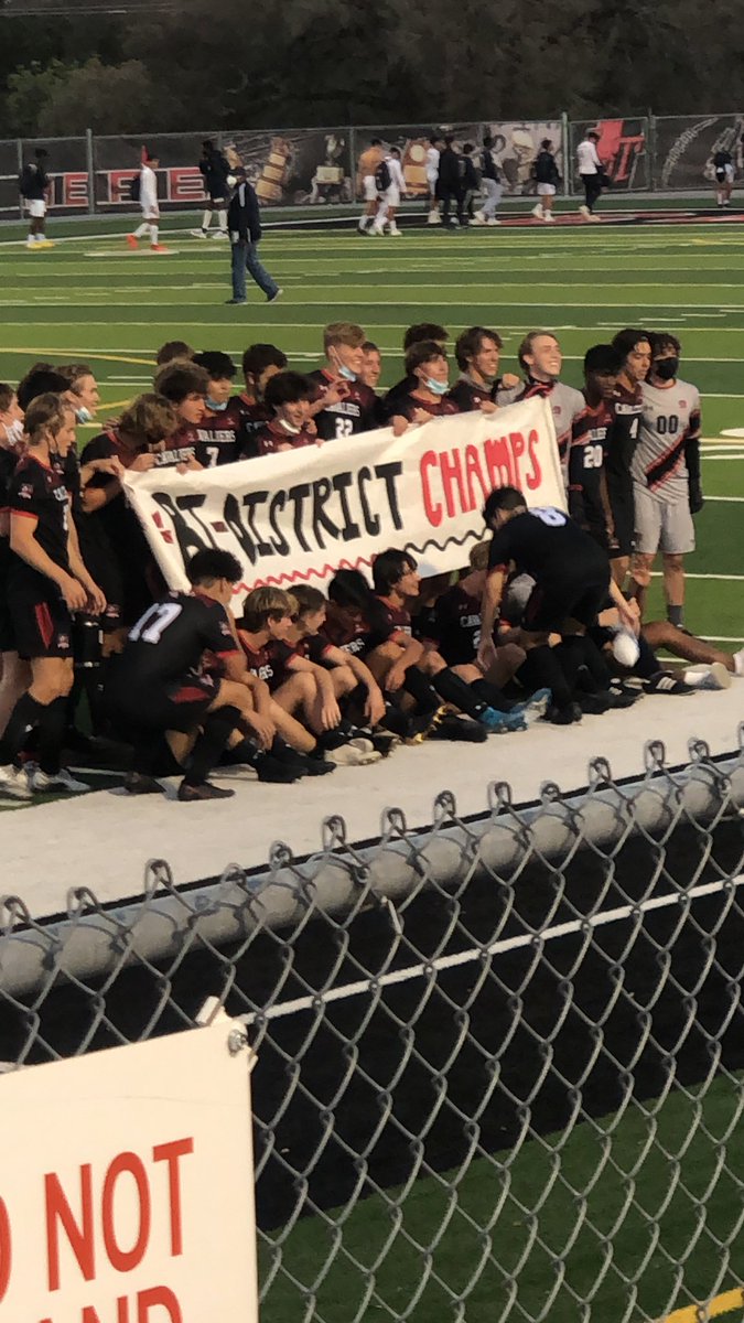 bree_on_walker's tweet photo. Leeeessssssggggoooooo @LTBoysSoccer !!!! BI-DISTRICT CHAMPS!! Proud of you, boys!!💪🏽💪🏽💪🏽👏🏽👏🏽👏🏽🎉🎉🎉⚽️⚽️⚽️ #goCavs https://t.co/PisVYLqQU7