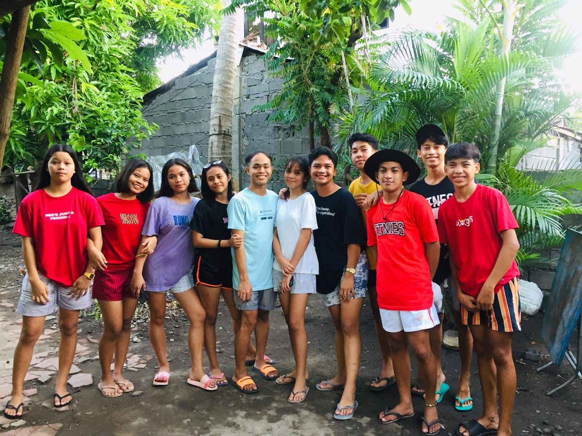 vhakss's tweet photo. Good old days. https://t.co/GHK4qeiXsr