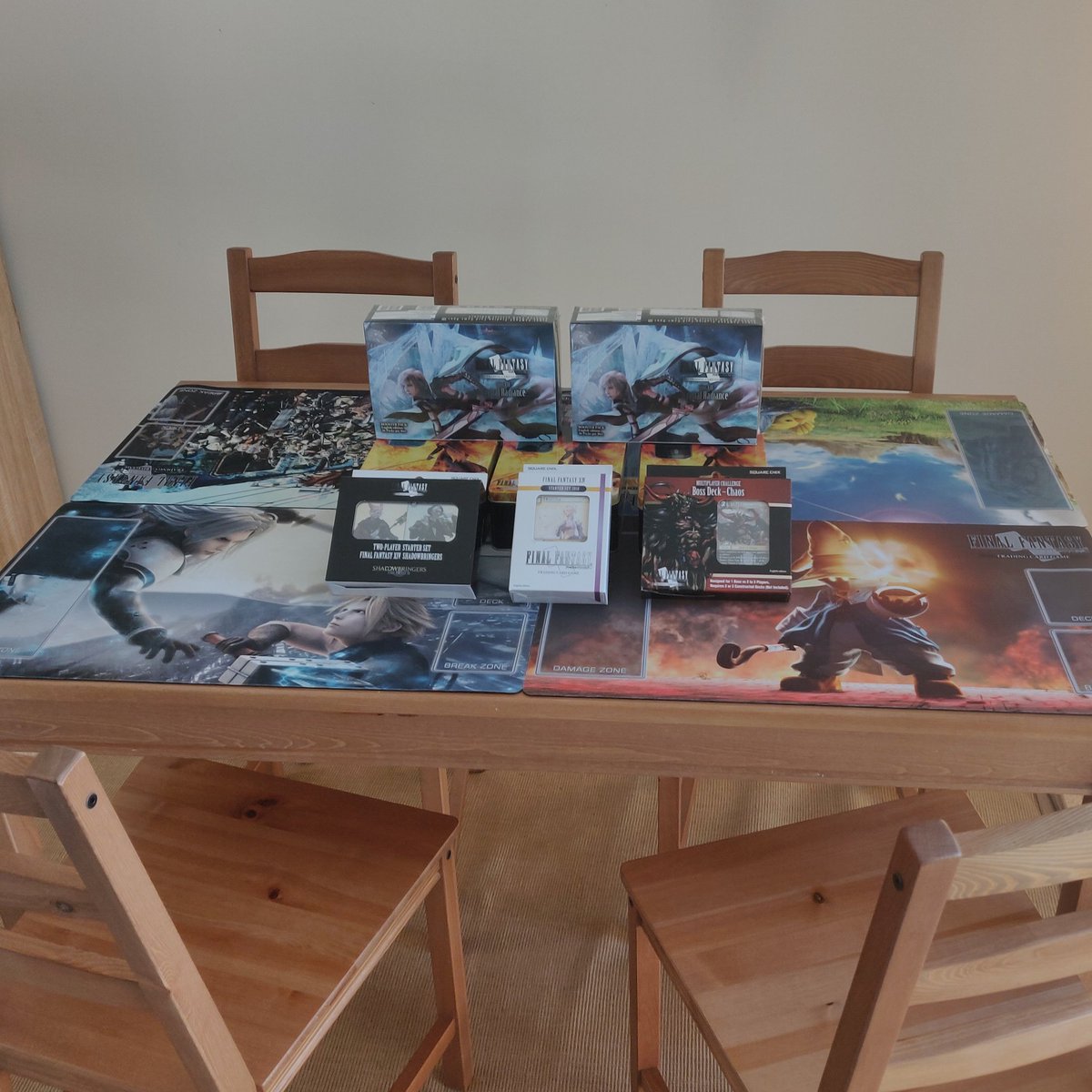 Raknarok_ANZ's tweet photo. Happy #OpusXIII release day for #fftcg. I know I'll be hanging out with a few people tonight opening and playing with these. Should be a good night!
#finalfantasytradingcardgame #opus13 #finalfantasytcg #finalfantasy https://t.co/BqgQ6bLe5d
