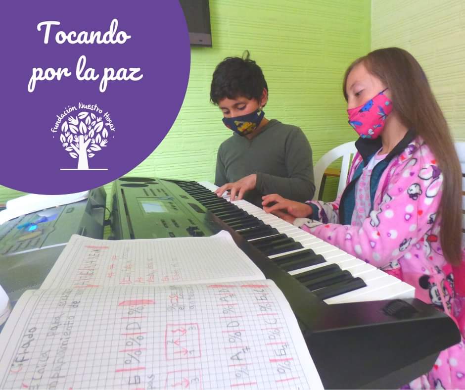 fnnuestrohogar's tweet photo. Fundación nuestro Hogar educa integralmente a niños y jóvenes y el ámbito artístico es muy importante, por eso la música hace parte de nuestras actividades.

Síguenos en nuestras redes sociales y pagina web para ver el progreso de nuestros niños.
https://t.co/mDfmb19Wuq https://t.co/baELVAc9r5