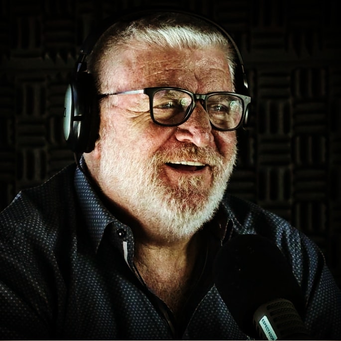 Si algo nos dejó bien en claro es que ¡la gente quiere vivir! y eso es lo que vamos a hacer para honrarlo. Un simple mandato, pero tu vida es tu tiempo. Fuiste intenso, fiel a tu estilo y te fuiste muy rápido.
<a href="/DiegoSonsol/">Diego Sonsol</a> y toda su familia, el más apretado de los abrazos. 
Siga