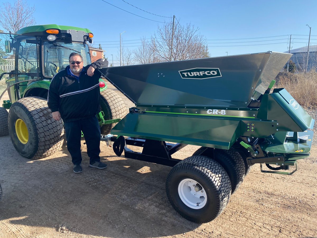 jasondandrea's tweet photo. Accept only the original when it comes to Topdressers. @TurfcoGolf Request the best! @TurfcoBrian Thanks Marty! @bramptongc #Widespin https://t.co/EdVTAlODXh