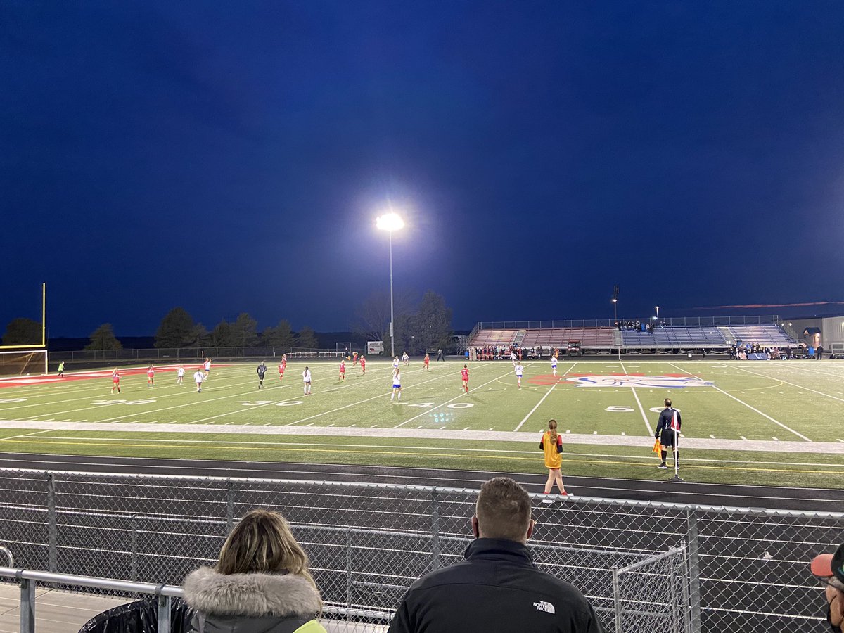 Beautiful night for some NORRIS TITAN SOCCER! 

—> Best of luck to ALL our spring sport athletes—you’ve waited a long time for this and we’re so proud of everything you’ve accomplished this far! Bring home some state titles! ♥️✨⚽️🏃‍♂️⚾️🏌🏻‍♂️🎾