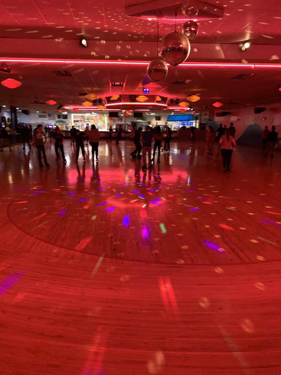 PfwStars's tweet photo. It’s a skate party! Hosted by our very own ODMA! What are you doing that’s keeping you from having fun?? 🤔 https://t.co/6atp1znDgi