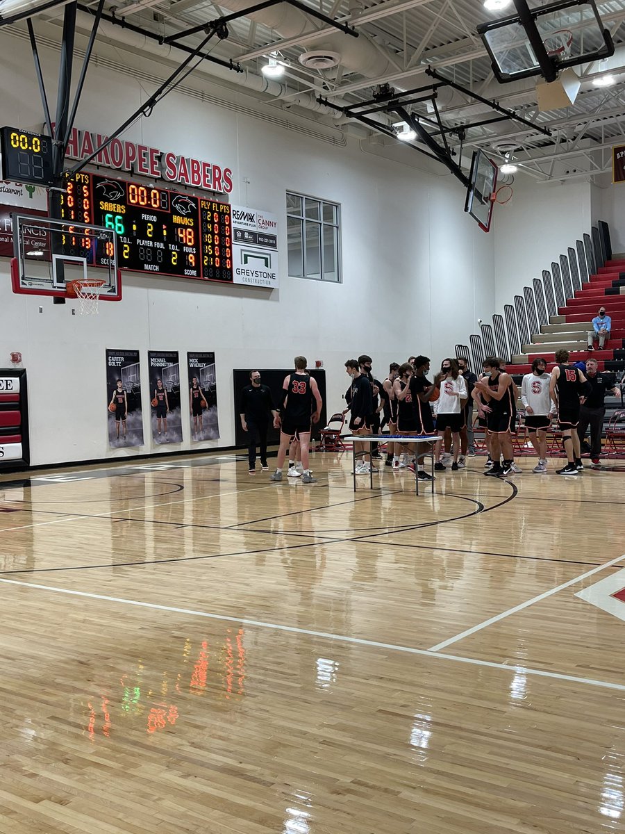 SabersAD's tweet photo. BOYS ARE GOING TO STATE!!! It’s a great day to be a Saber!!😈😈😈 @ShakoBoysHoops https://t.co/oqIxSLwekn