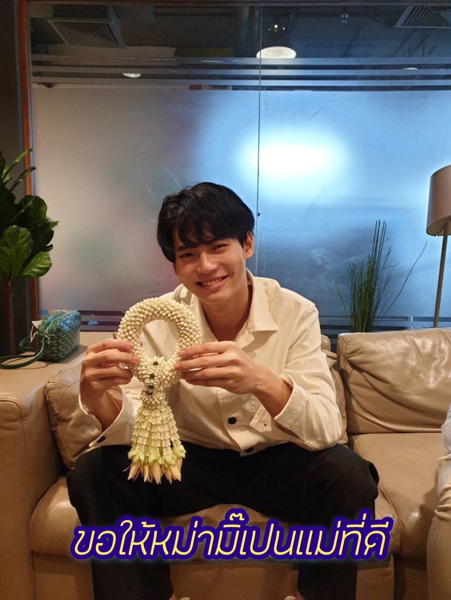 ForWmtwO's tweet photo. 🐰 : แจก 100 / 2 คน รีอย่างเดียว
💚 : ประกาศผชด.คืนนี้
#AlwayshereforWin
#winmetawin @winmetawin https://t.co/4PcB6zEySL