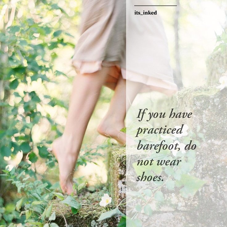 Ananya_021's tweet photo. 'If you have practiced barefoot, do not wear shoes.'
#WritingCommunity #Writers #poetrycommunity #poetry #quotes https://t.co/uQHTYS5TPP