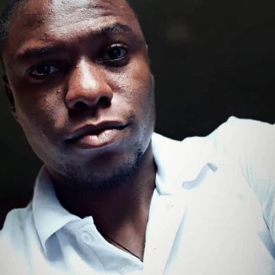 Sebyby5's tweet photo. #NouvellePhotoDeProfil https://t.co/Yjj9gcBY9X