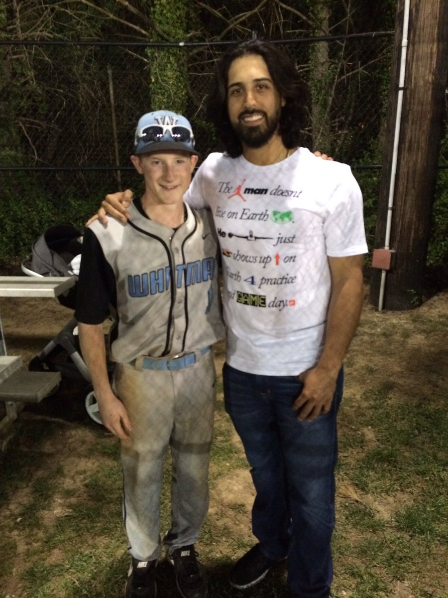 Ericwayman34's tweet photo. What a guy.  Congrats on a great career @GioGonzalez47 https://t.co/C9BBfXoz6i