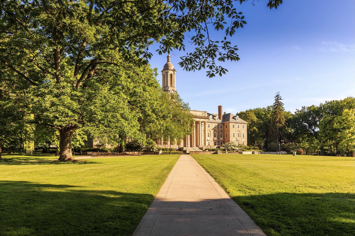 Amazing Colleges tweet media