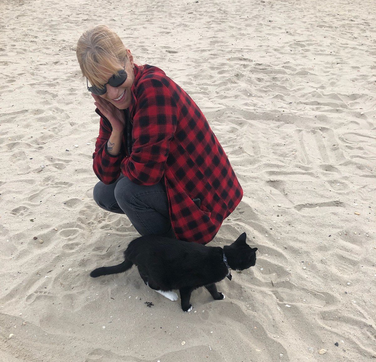 SallyBavis's tweet photo. #ISoldOutFor a trip to the Beach! https://t.co/xZuwKx3ScY