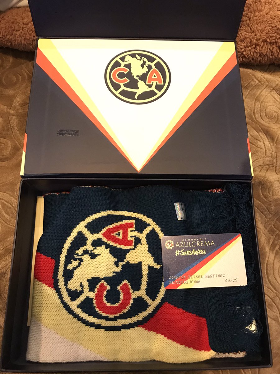 jonatan_ulises's tweet photo. Ya tengo mi kid y membresía azul crema💛💙 @ClubAmerica 
#VamosPorLa14 #SOMOSAMERICA https://t.co/2db3Myw36G