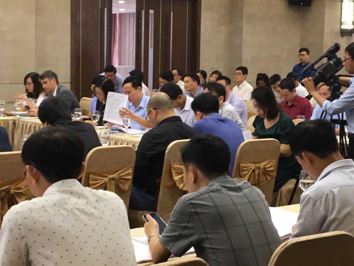 HUNG_VNCO's tweet photo. UNDP supported Việt Nam Disaster Management Authority to revise DRR Law, Decree and DRR Fund to better serve communities and private sector, next steps will put in place #disasterinsurance, #disasterdata, #forecastbasedfinancing, #privatesectorengagement! https://t.co/JiI82DGYHB