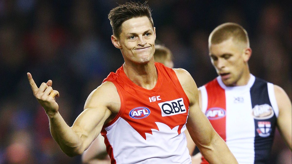ArvosSEN's tweet photo. .@MrCalSinclair joined @ThatJimmySmith to have a chat about how the @sydneyswans are travelling, and how Lance Franklin is feeling about getting back into the playing arena.

https://t.co/o29jtuc5yM https://t.co/MVsWVPHUsd