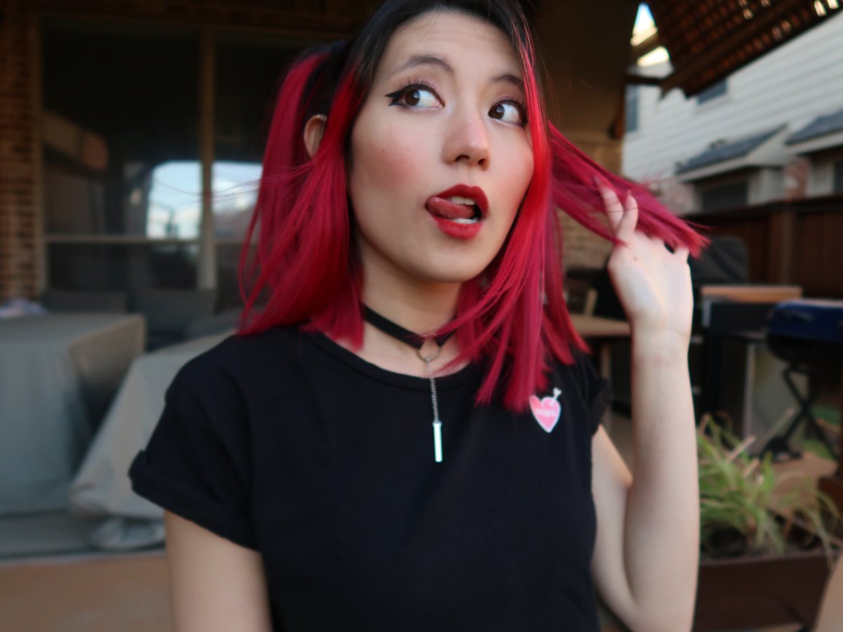 mayhapsThea's tweet photo. Officially joining 🍒 Twitter https://t.co/7weIfqr7BS