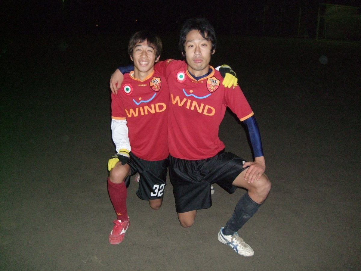 FujiYoshi0019's tweet photo. 【なんでもあり】

サークルと本気でやったことも。
#FCNUTS
だから、本気でやれたような。

0→1思考で生み出していき
大人が考えつかない斬新なアイデアを
サッカーを通して体現してほしい。

#女子がいると頑張れた
#応援側を走ると足速くなった 
#サークルとも仲良かった https://t.co/NP3jvaIFfe