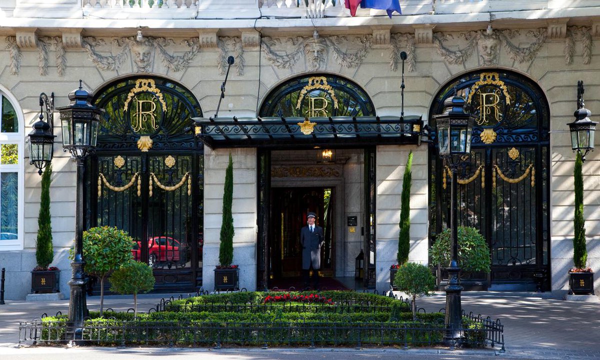 cppluxury's tweet photo. Mandarin Oriental Ritz, Madrid to open April 15th, 2021
https://t.co/XI9X4he1Pi
#MandarinOrientalRitzMadrid #MandarinOrientalHotels #Madrid #RitzMadrid #opening #luxury #luxuryhotel #finedining #CesarRitz @MO_HOTELS @mo_ritzmadrid https://t.co/vWNQSO3dnv