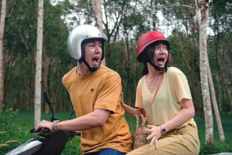 mainebombita's tweet photo. Para akong nag tour sa Asia.
Palm and Gink deserve niyo ang isa't isa.
#friendzonemovie https://t.co/1qnyFYQfmv