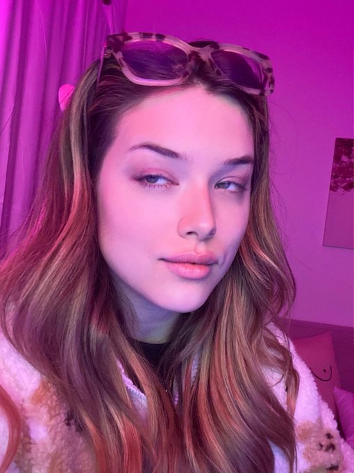 bears get to hibernate, why can&rsquo;t i?🙄 https://t.co/HX7lFObNyd<a href="/tag/newprofilepic"class="tags"><span>#newprofilepic</span></a>