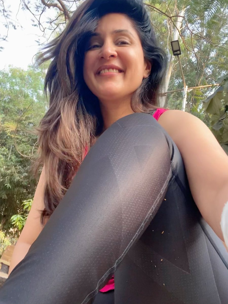 Sampada Vaze tweet media