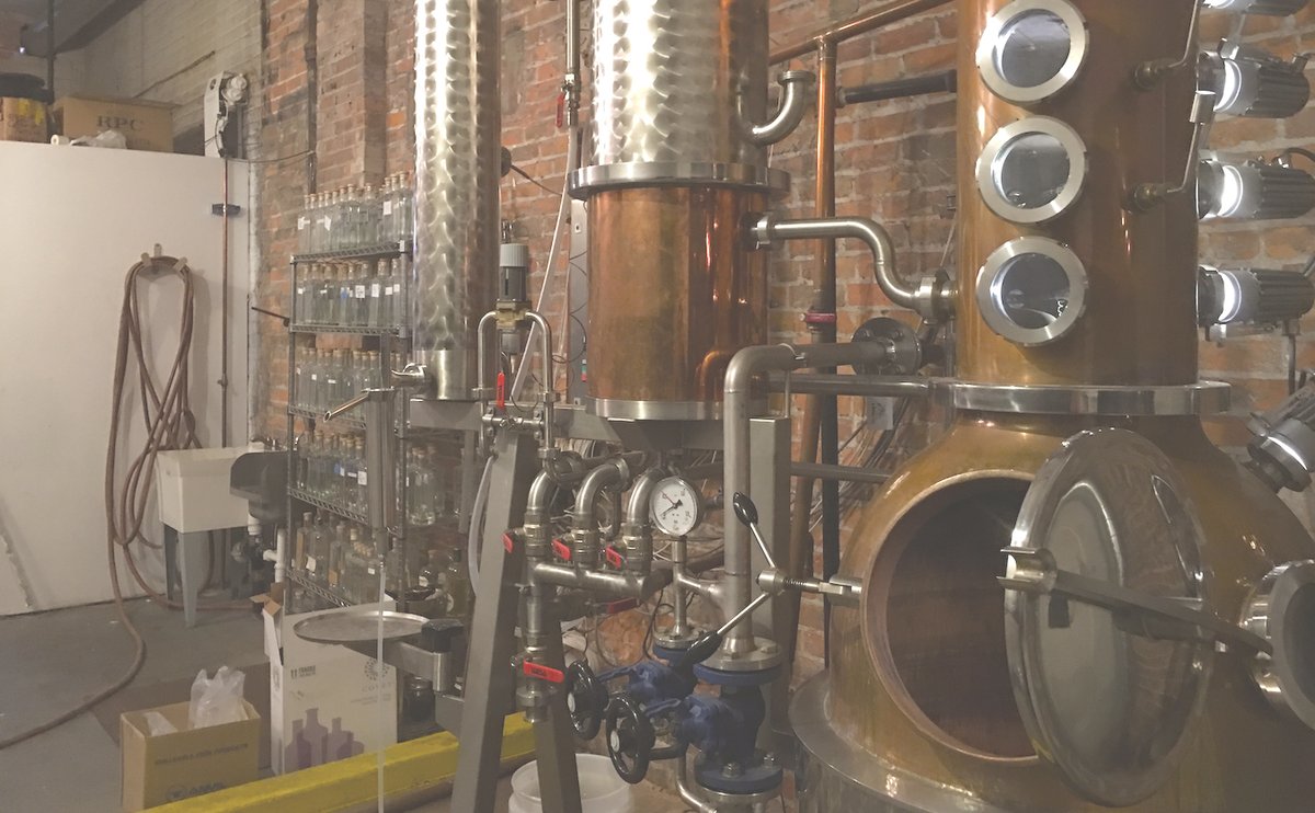 Craft Distilling's Next Big Thing: Direct-to-Consumer Liquor Sales - distilling.com/distillermagaz…