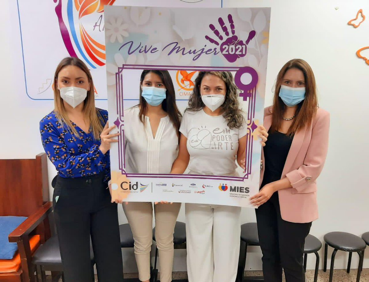 mishelmanchenok's tweet photo. #Quito📍Hoy se realizó el 3er. Taller de empoderamiento y conexión femenina con la participación de 13 adolescentes de la Fundación @AlasDeColibriEC 

Trabajo articulado entre @InclusionEc #GrupoCID @EmpoderarteCorp
 
#ViveMujer2021💜

@TaianoVicente2 https://t.co/UXAfC6gYnt