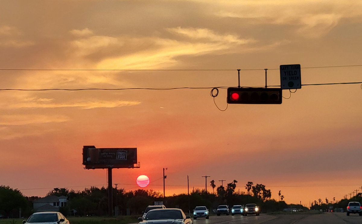 Drive home from work earlier today was spectacular! #samsungS21 #nofilter #deepsouthtexas