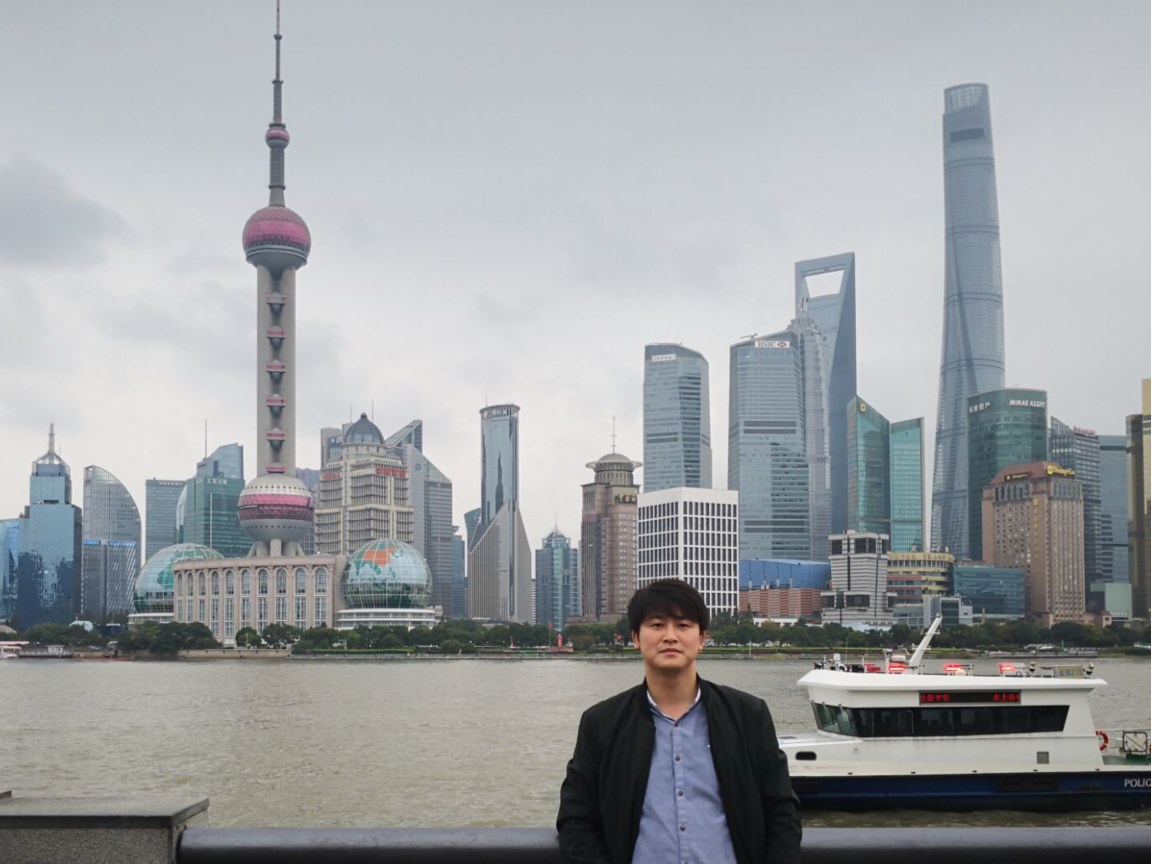 Hi friends how are you？I am Jetty from China.  I am doing international export business for more than 10 years. I can help clients from overseas who want to buy different products from China and if you want to come to China for travelling tourism you can also find me as well.