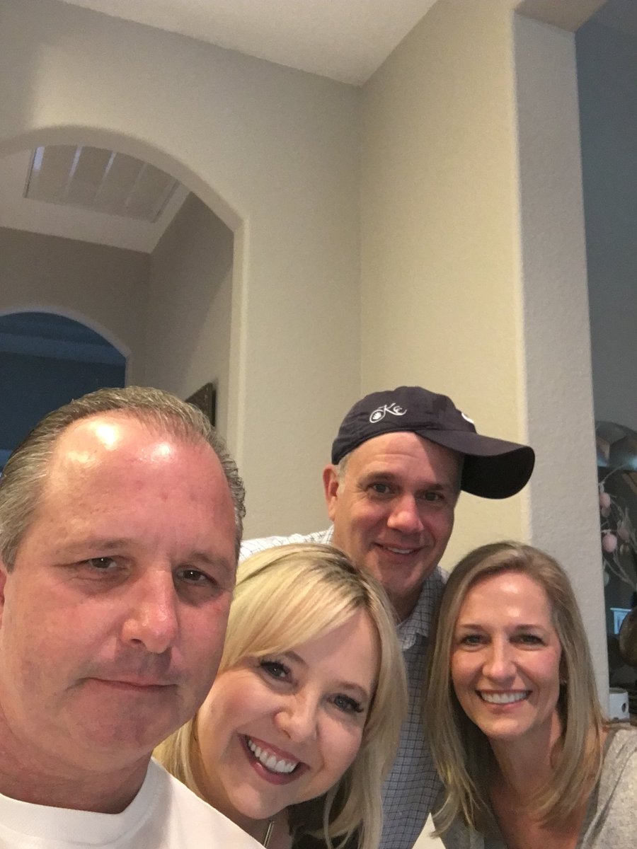 AllNewSmile's tweet photo. Listening to "Moving on" at  https://t.co/aNqlS9psK8 episode #48 is now live “On the Move” with special real estate agent SandyB. @AllNewSmile @whyisleepalone @csengery_stacey #pandorapodcasts @pandoramusic https://t.co/sd53ZaqkZw