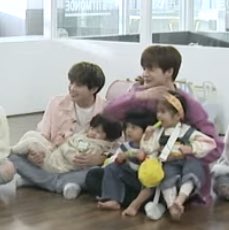 ꒰ สติ.🧸ᯓ ͛♡̷̷̷・͛ tweet media