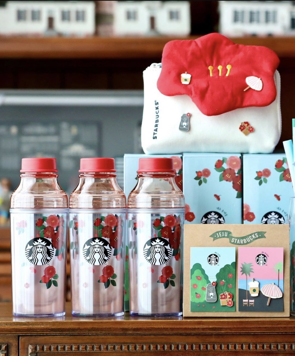 韓国スタバ 紫陽花 チェジュ島限定 済州島 25周年 STARBUCKS