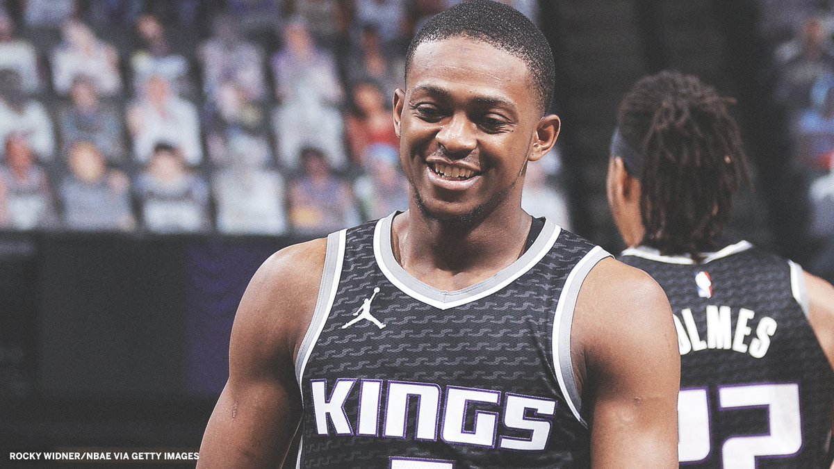 SportsCenter's tweet photo. De'Aaron Fox dropped a career-high 44 points tonight 🦊

That's the most in a game by a Kings player since DeMarcus Cousins in 2017. https://t.co/TPgZLbNE0I