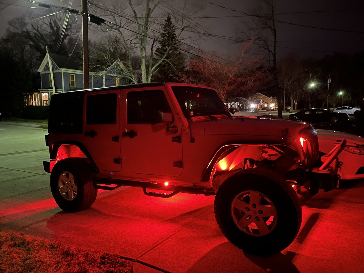 redheadinaredjk's tweet photo. I’ve also been playing around with the rock lights. #DCSLighting https://t.co/M0wdzV9H0y