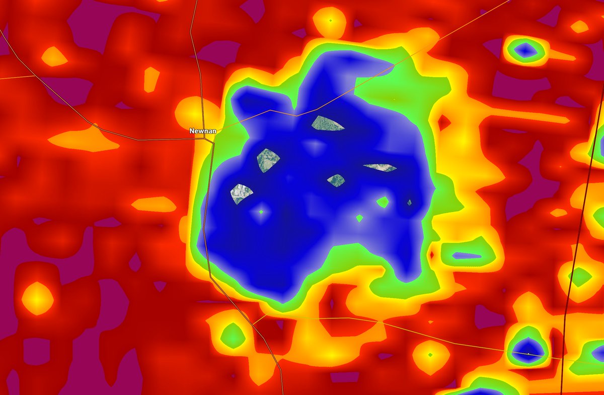 MatthewCappucci's tweet photo. It appears that Newnan, Georgia was a direct hit by a serious to monster #tornado.

All indications suggest the circulation passed directly over the downtown area – Jefferson St., W. Court Square, etc.

The restaurants, businesses, etc.; radar indicates worst case scenario track. https://t.co/4lxxY5hjvU