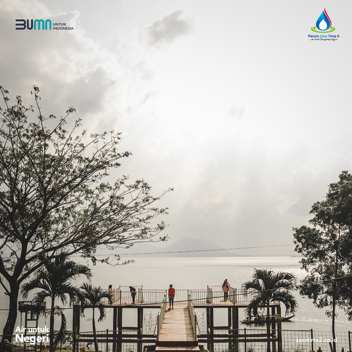 jasatirta_2's tweet photo. Happy Friday #SobatAir 

Keren gak nih #SobatAir ? 

Ini ada di @JatiluhurValley loh
Yuk yuk yuk cari spot foto-foto keren di Jatiluhur 

#BUMNuntukIndonesia #JasaTirta2
#SobatAir #WadukJatiluhur #IRHDjuanda
#Indonesia #IndonesiaBersatu #HSEIndonesia https://t.co/52SxmrFHSf