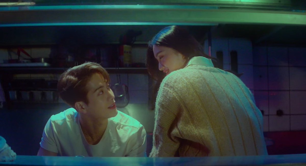 wjepapillon's tweet photo. this entire scene 😭
#LMLYJackson #LeaveMeLovingYou https://t.co/L7AP95bXH5
