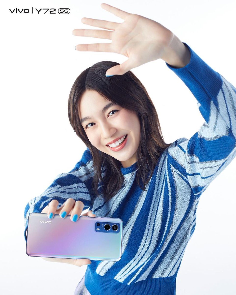 pattraneit's tweet photo. 1.. 2.. 123 and BOOM 💥 Take a high-quality photos using the 5G Smartphone! 𝗩𝗶𝘃𝗼 𝗬𝟯𝟮 𝟱𝗚 is here for you with a special price, only 9,999 Bath at Vivo brand shop, all branches, national distributors and Vivo Official Online Store channels. https://t.co/UmYJBpv9iV