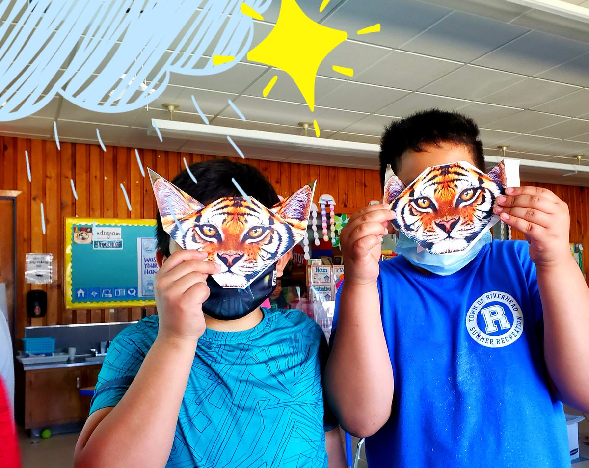 scully2014's tweet photo. Everything Tiger Rising! We had an AMAZING day celebrating &amp; deepening our understanding 📚 🐯🧳🌧⭐❤ @KateDiCamillo_ @PhillipsAveElem  #thisisriverhead https://t.co/92vTkNwHGb