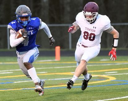 KyleJAndrews_'s tweet photo. Sparrows Point — the former home of Bethlehem Steel — is known for its grit &amp; determination as a steel town on the shores of the Patapsco River. That steely perseverance became evident in the football team’s 10-6 victory over Towson on Thursday.

READ: https://t.co/Nkfze3Jc9t https://t.co/BjAH8KW8oB