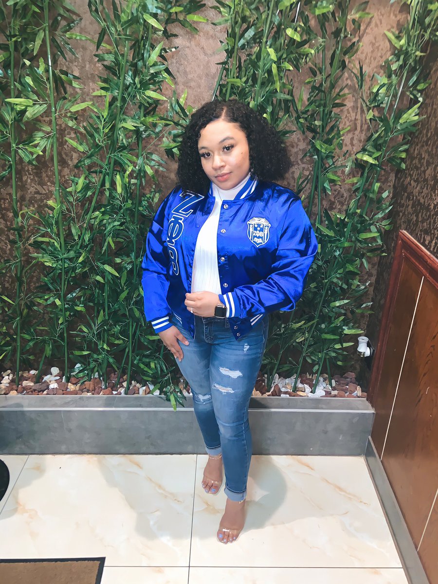 DesireDesiree_1's tweet image. The TL still up ? 👀

#2YearsDown 💙