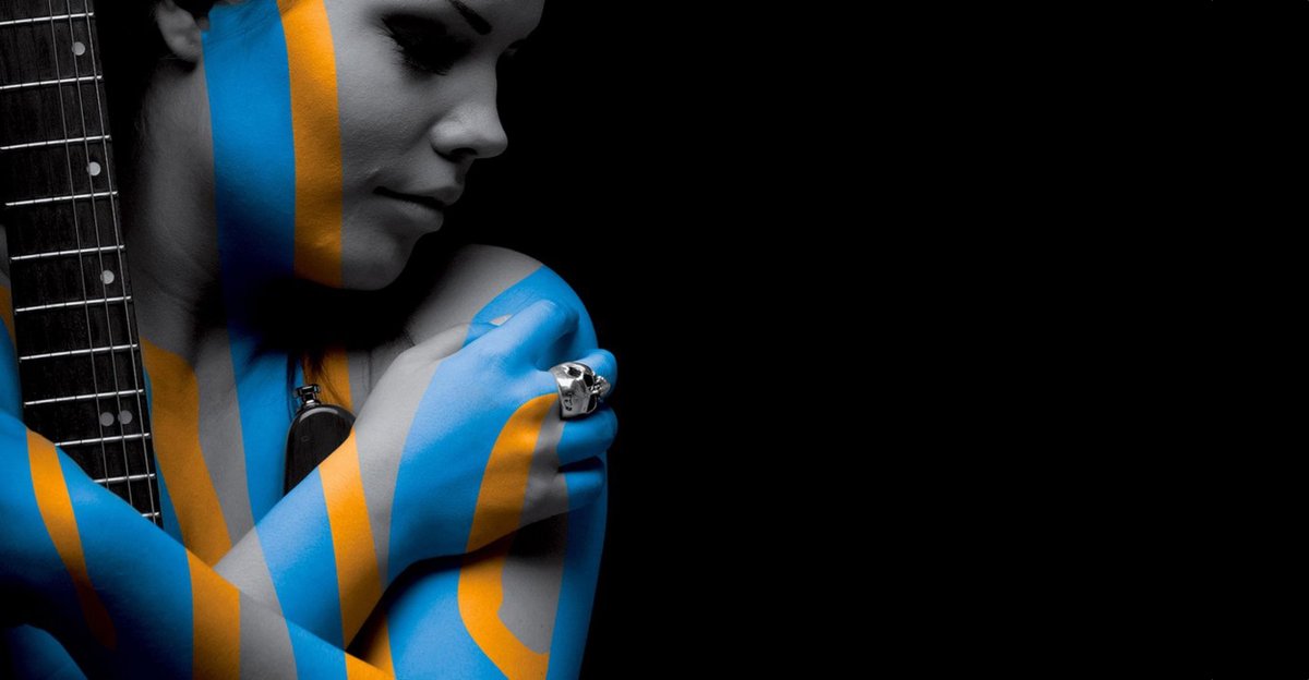 "Be part of the band" sur Instagram, Facebook, LinkedIn et sur sierreblues.ch

#sierreblues