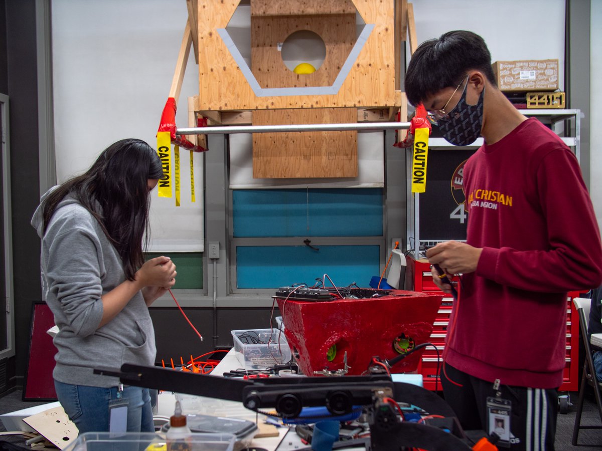 There are only TWO, yes, TWO days left until our Water Game!!! Our teams are putting in long hours and lots of hard work to get their robots ready for the competition! 

#epic4415 #frc4415 #frc #firstinspires #firstsd #firstinca #firstla #epicwatergame