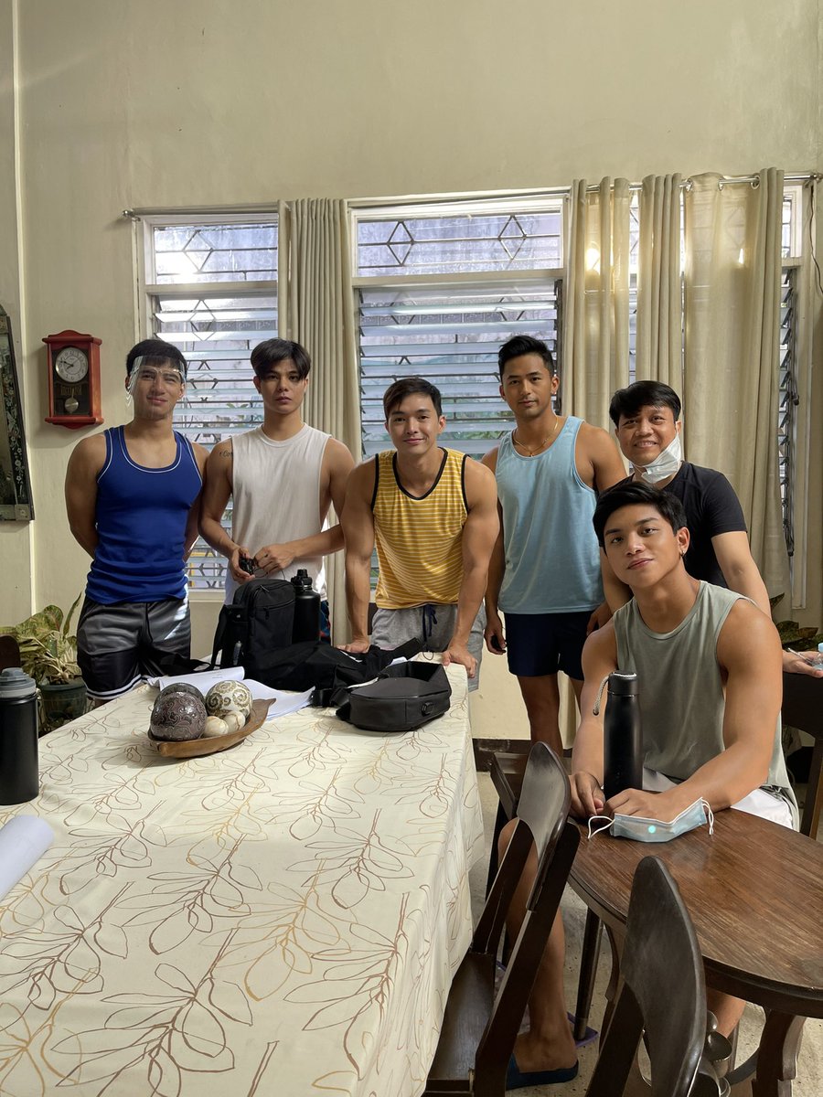 iamlarbs's tweet image. Lock in shoot day 2! #CallMePapi #Soon 🎬