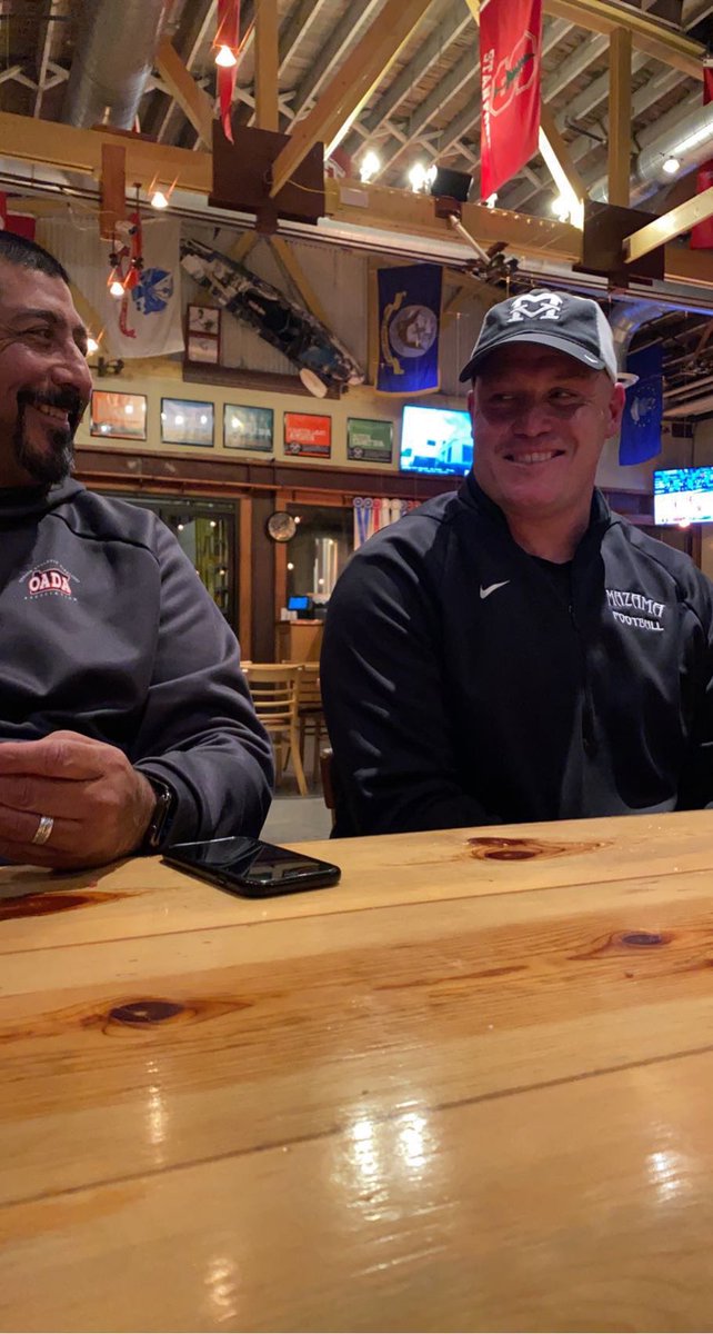Mood😉 @FootballMazama <a href="/MidMajorMedia/">Mid-Major Media</a> @OregonPredict <a href="/SBLiveOR/">Oregon High School On SI</a>