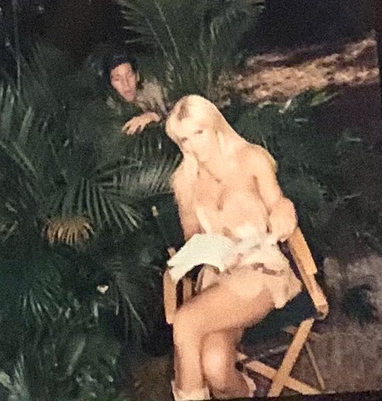BillSchulz's tweet photo. My 2001 “Stuff Magazine” (RIP) photo shoot/profile of @GenaLeeNolin on the set of “Sheena: Queen Of The Jungle”. @MorninBillAndJo #TheChimpsStuntDouble #LateThrowbackThursday https://t.co/2WTv1VOYj3
